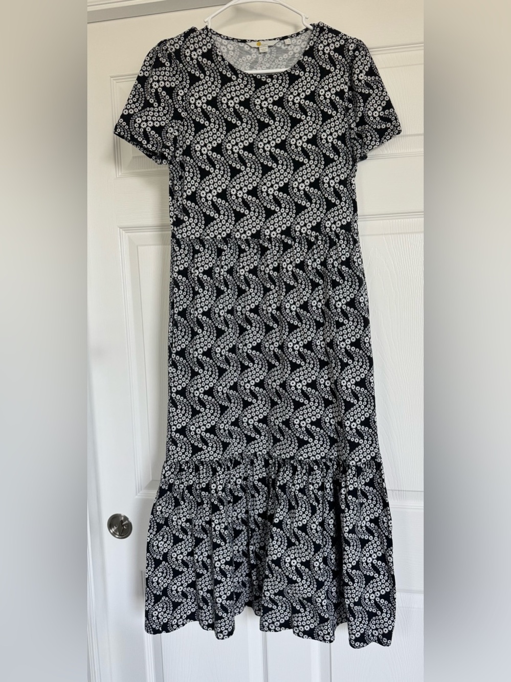 Boden Black & White Floral Tiered Maxi Skirt 4R EUC